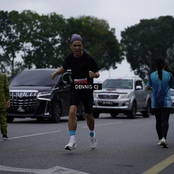Runner Photo 8936897