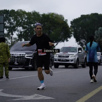 Runner Photo 8936908