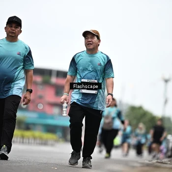 Runner Photo 8936927