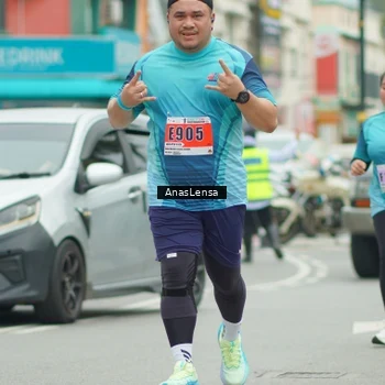 Runner Photo 8936977