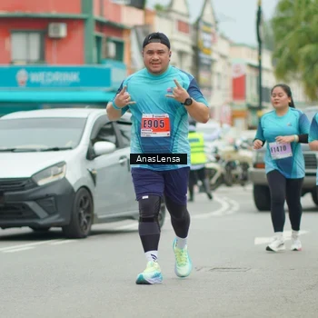 Runner Photo 8936994