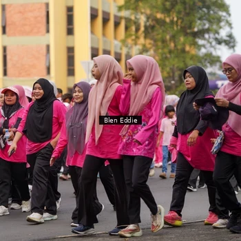 Runner Photo 8937030