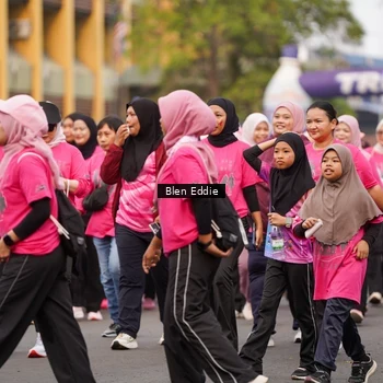 Runner Photo 8937043