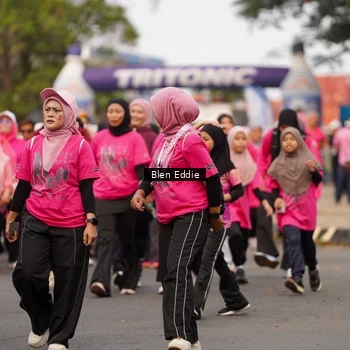 Runner Photo 8937049