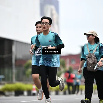 Runner Photo 8937091