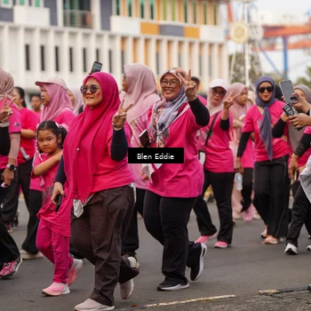 Runner Photo 8937092