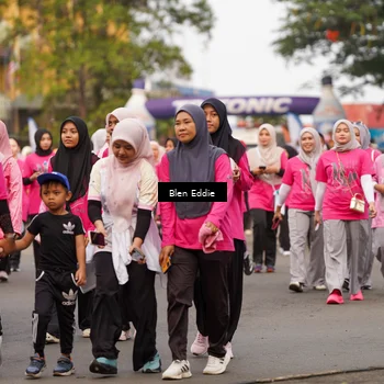 Runner Photo 8937100