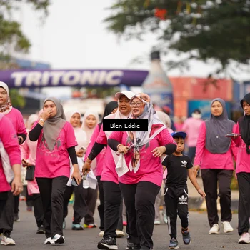 Runner Photo 8937106