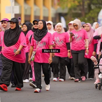 Runner Photo 8937122