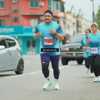 Runner Photo 8937123