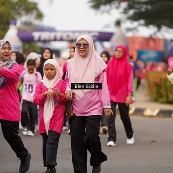 Runner Photo 8937153