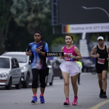 Runner Photo 8937166