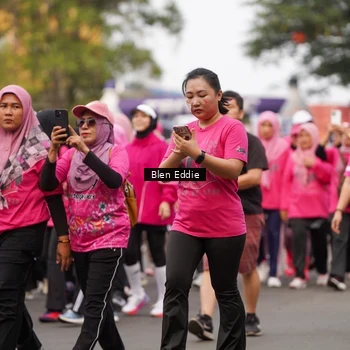 Runner Photo 8937176