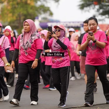 Runner Photo 8937177