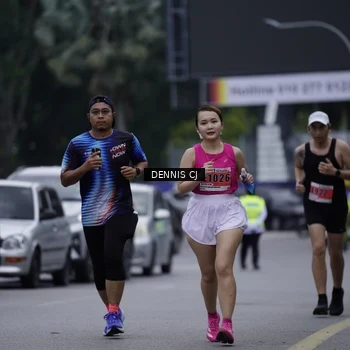 Runner Photo 8937183