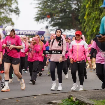Runner Photo 8937189