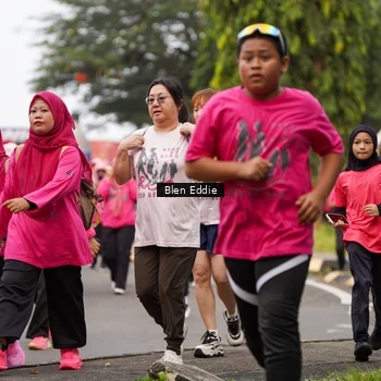 Runner Photo 8937197