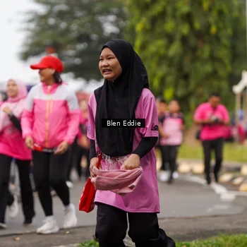 Runner Photo 8937198