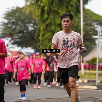 Runner Photo 8937214
