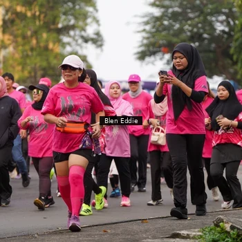 Runner Photo 8937228