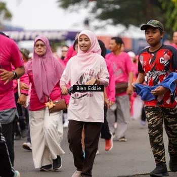 Runner Photo 8937243