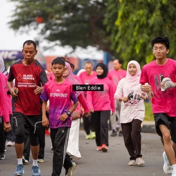 Runner Photo 8937250
