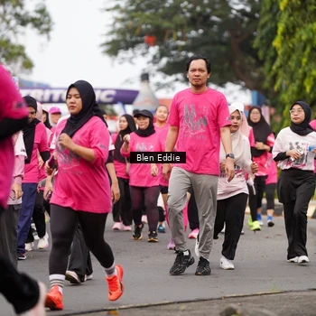 Runner Photo 8937258