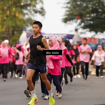 Runner Photo 8937267