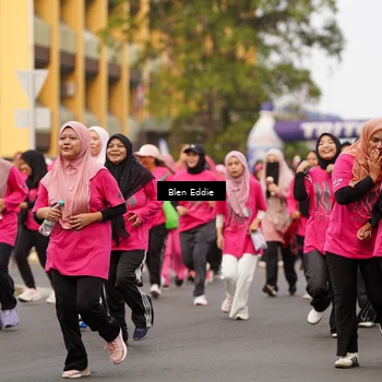 Runner Photo 8937275