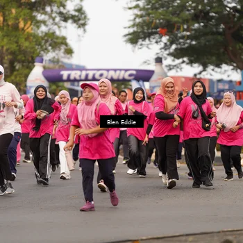 Runner Photo 8937288
