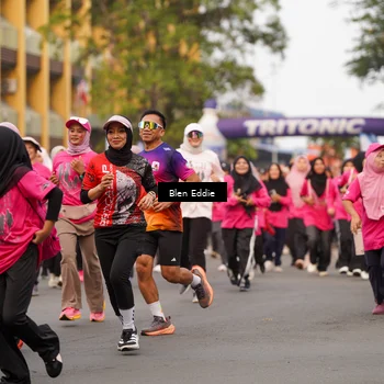 Runner Photo 8937289