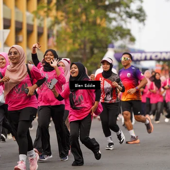 Runner Photo 8937292