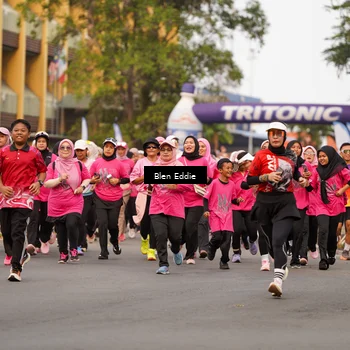 Runner Photo 8937312