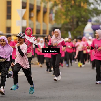 Runner Photo 8937316