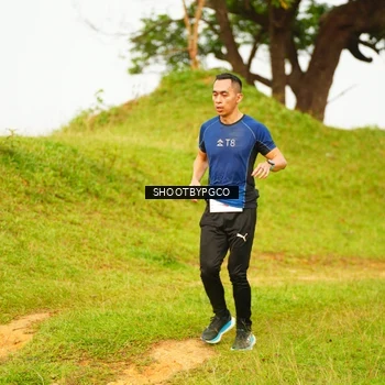 Runner Photo 8937357
