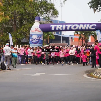 Runner Photo 8937379