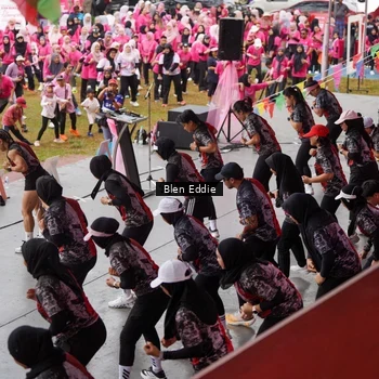 Runner Photo 8937391