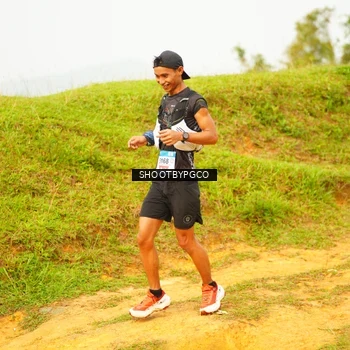 Runner Photo 8937436