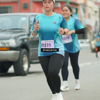 Runner Photo 8937438