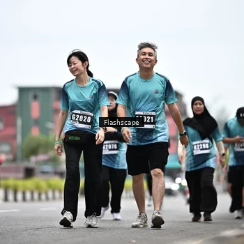 Runner Photo 8937500