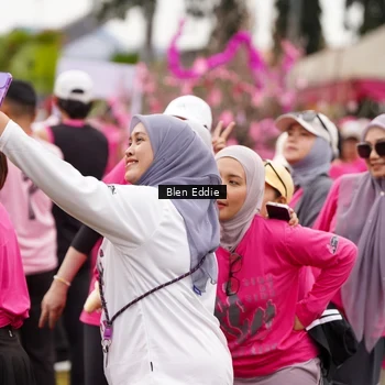 Runner Photo 8937515