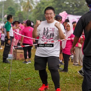 Runner Photo 8937581