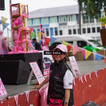 Runner Photo 8937585