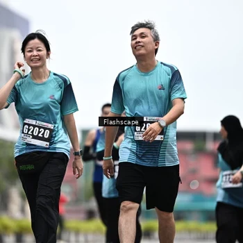 Runner Photo 8937590