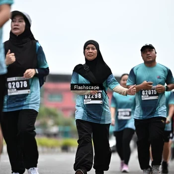Runner Photo 8937595