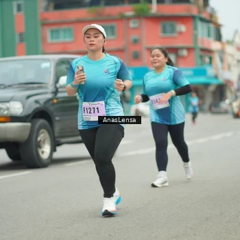 Runner Photo 8937596
