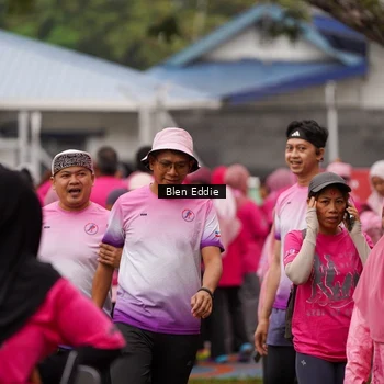 Runner Photo 8937631