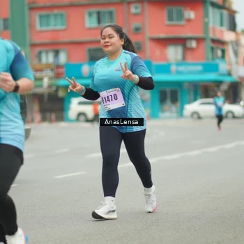 Runner Photo 8937643