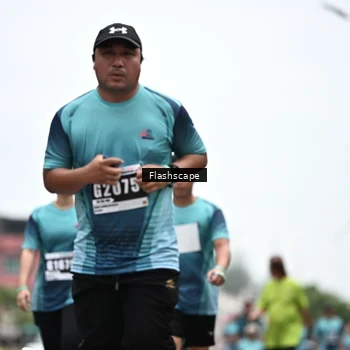 Runner Photo 8937691