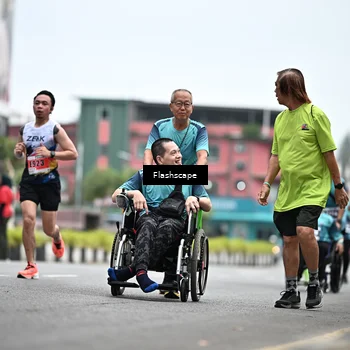 Runner Photo 8937776